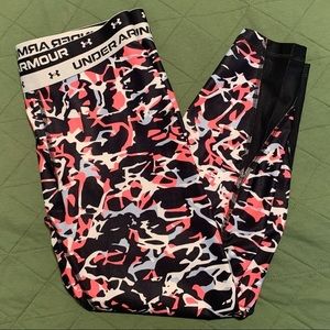 NWT | Under Armour | HeatGear® Armour Crop | Girls | XL